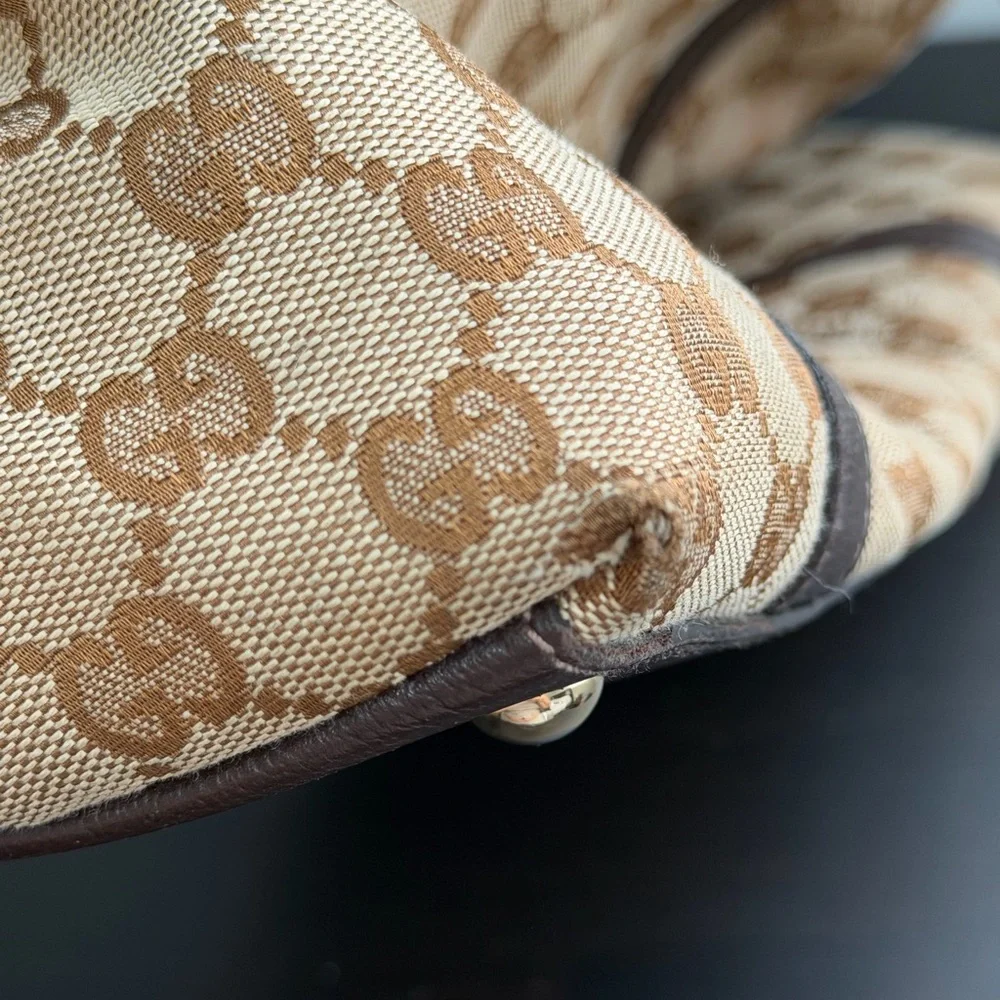 Gucci Vintage Brown Monogram Canvas Shoulder Bag and Dust Bag - Picture 14 of 16